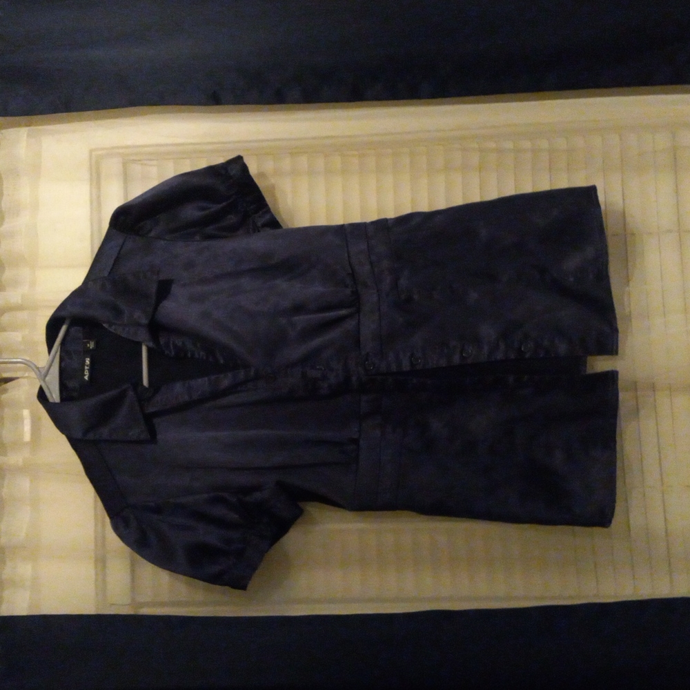 Woman's shirt
